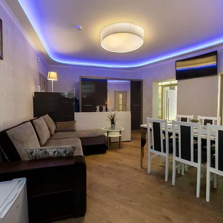 Old Town Gem Apartment